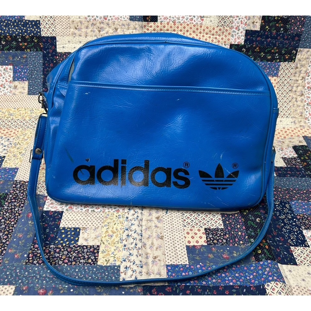 VINTAGE 1980's ADIDAS Blue Vinyl Gym Bag made in Taiwan